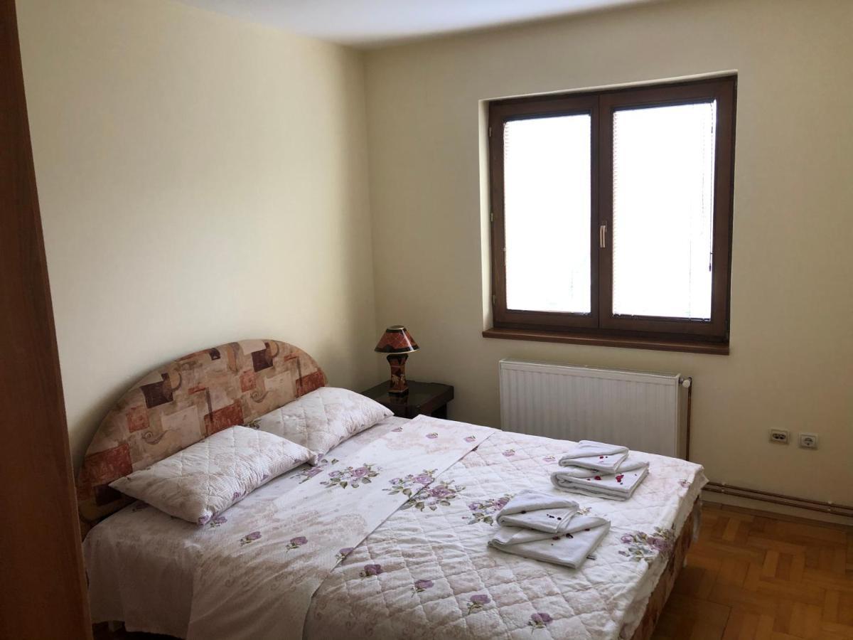 Apartman Djina Vrnjačka Banja Екстериор снимка